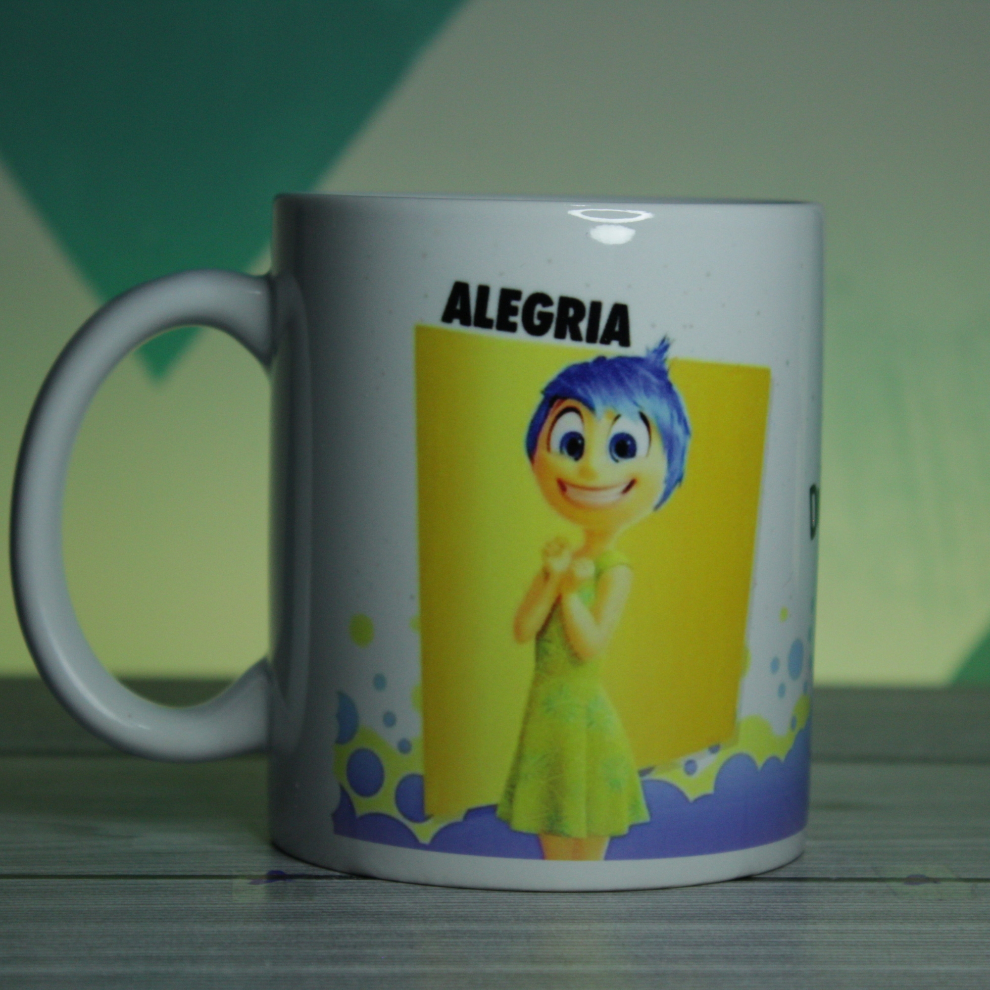 Canecas Divertidamente – Escolha sua Emoção Favorita | Presente Criativo e Divertido 325ml